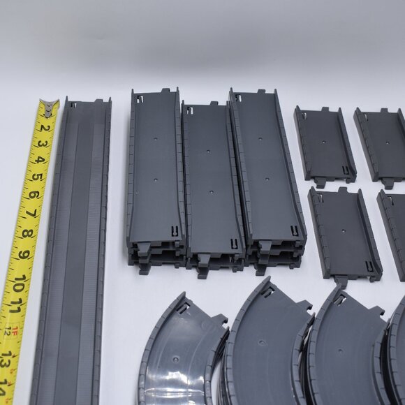 Gray Road Plastic Track Tomy 1993 Thomas the Tank Engine TOMY Trackmaster x 24 - Picture 2 of 8